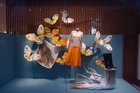 Hermés AW window display 2016